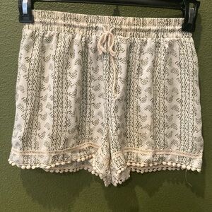 About A Girl Olive and Cream Patterned Shorts
